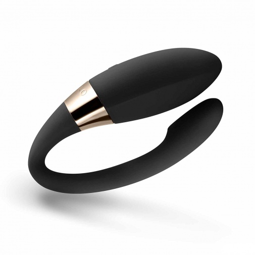 Nabíjecí partnerský vibrátor špičkové kvality od výrobce Lelo v černé barvě ze silikonového materiálu v luxusním dárkovém balení pro ženy či páry.