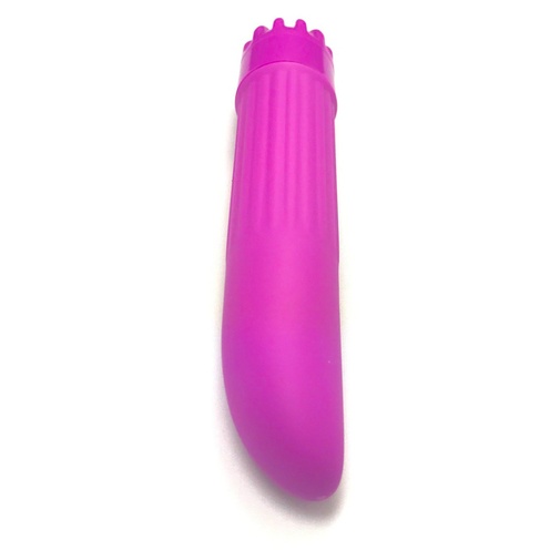 Pohled na jemný hladký povrch diskrétního vibrátoru na dráždění vaginy i klitorisu Classics.