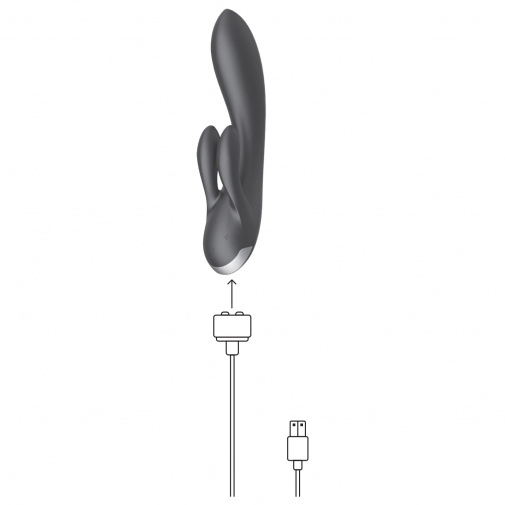 Vibrátor Satisfyer Double Flex smart se dobíjí pomocí USB kabelu, který je součástí balení.